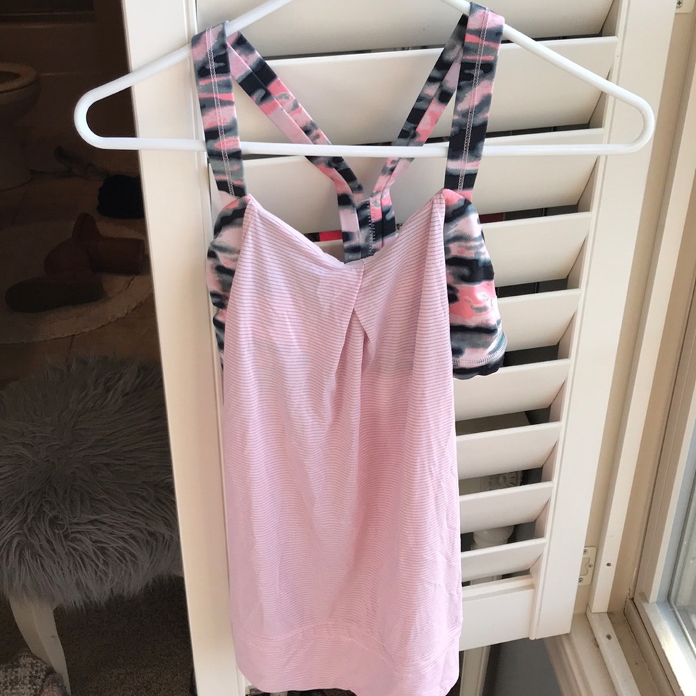 Lululemon pink tank top with built in sports bra